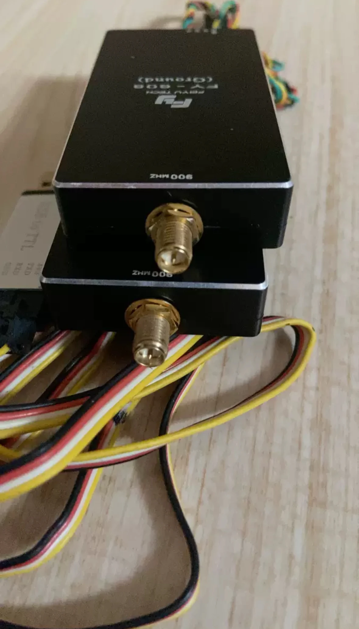 1 คู่ FEIYUTECH Fy-608 915MHZ  - Fpv Drone Battery บทวิจารณ์และราคา
